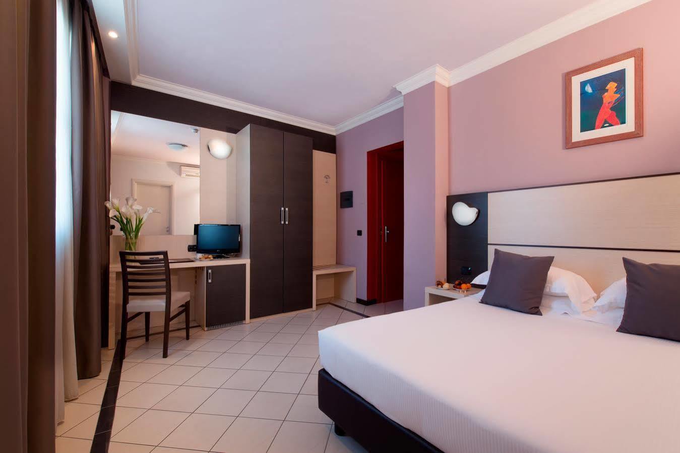Hotel Cdh 4*